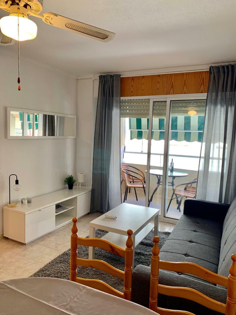 Apartamento Playa Del Cura Daire Torrevieja Dış mekan fotoğraf